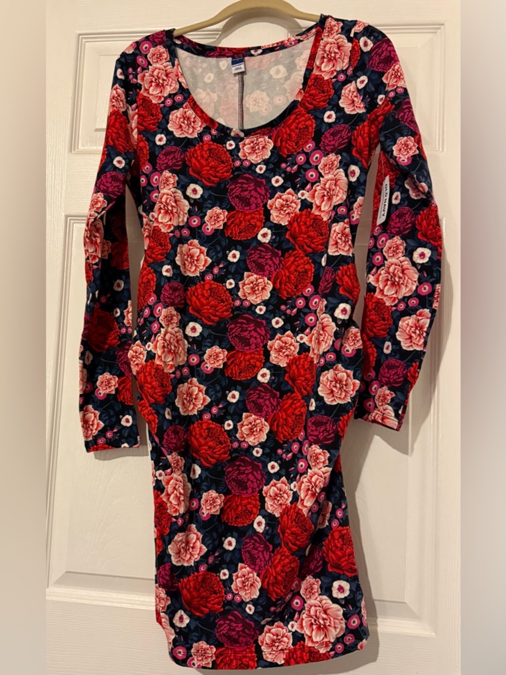 NWT Maternity- Old Navy Long Sleeve Floral Bodycon Dress - Red & Pink on Navy